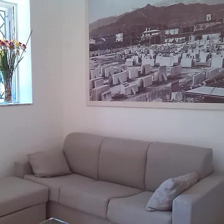 Il Giardino Segreto Dei Marmi Holiday home